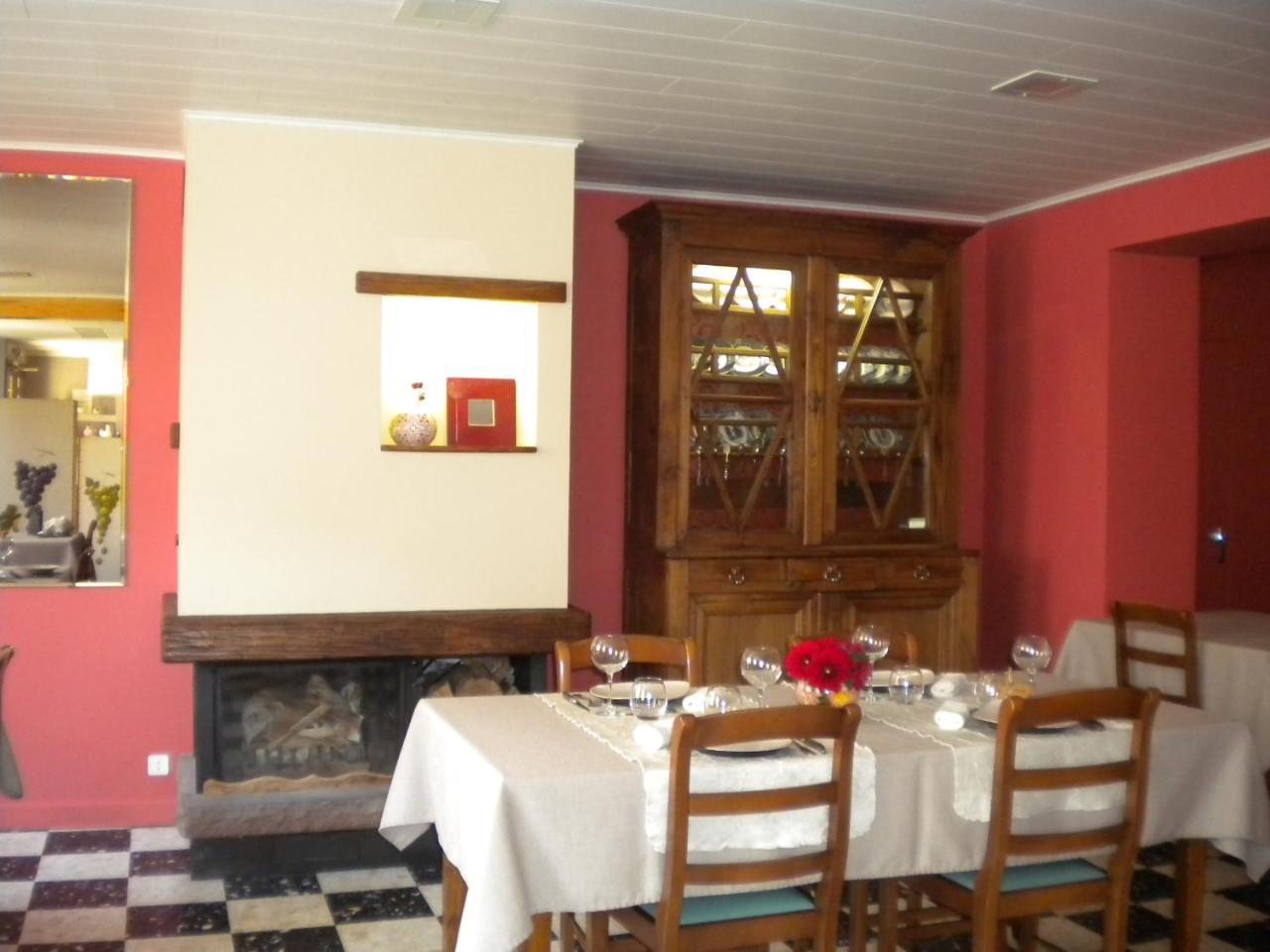 Hotel Le Relais Du Coustoubi Campouriez Экстерьер фото